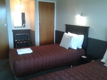 Motel Emotel 4*