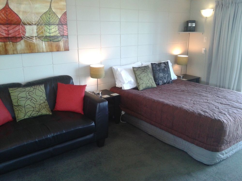 Motel Emotel 4*
