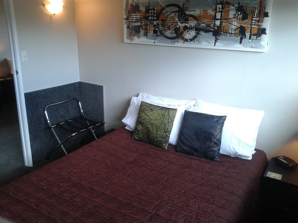 Motel Emotel 4*